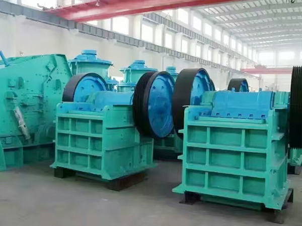 600*900顎式破碎機(jī)